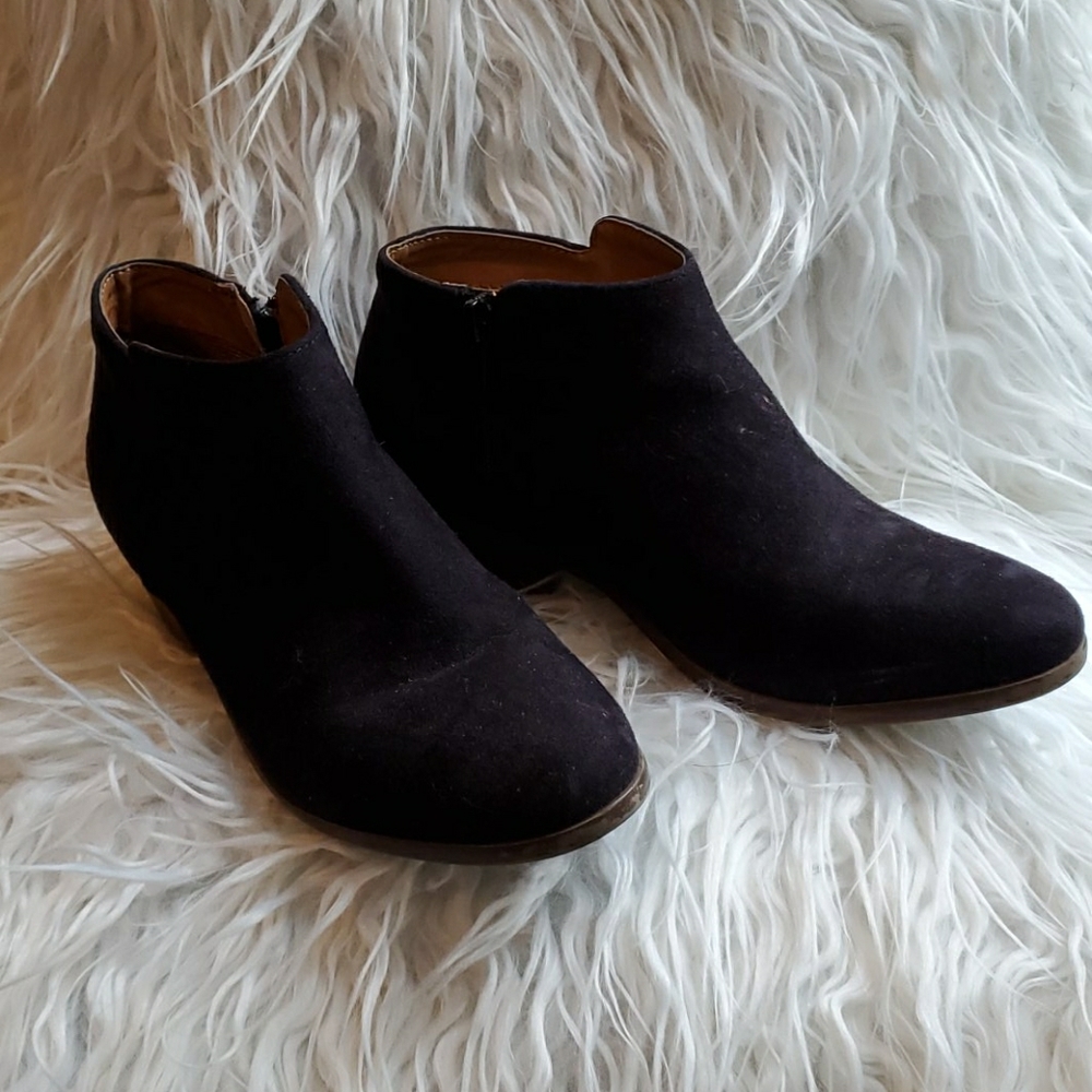 Black booties